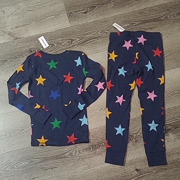 Old Navy Kids Stars Pajama Set - Long Sleeves/Pants Size Small (6) - Picture 2 of 3